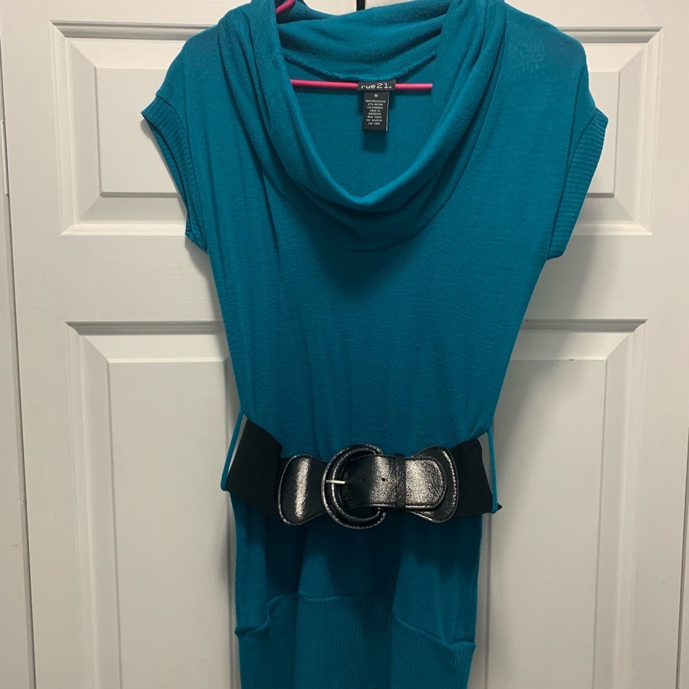 Cowl neck belted tunic-worn once